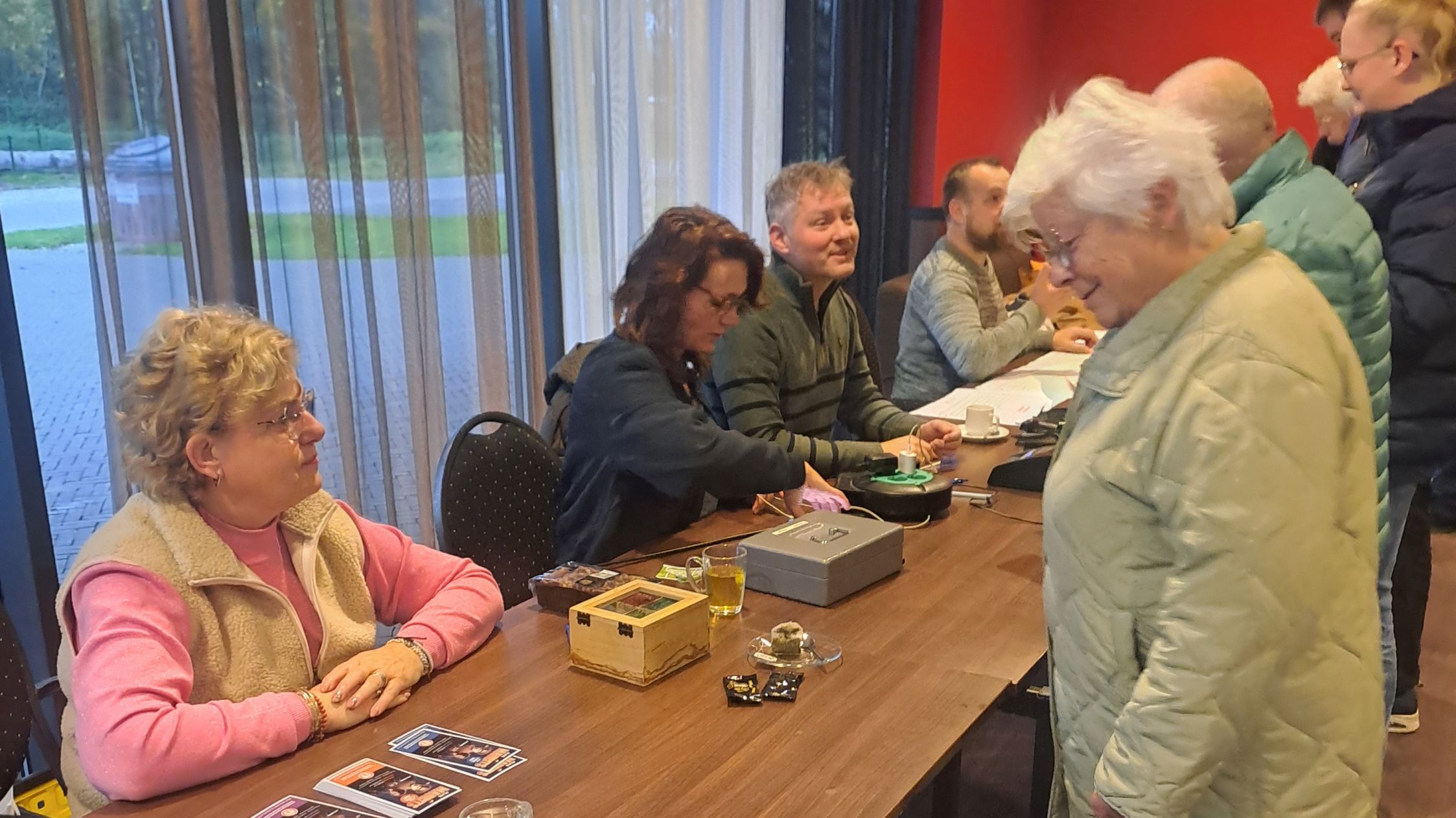 Ware stormloop op entreekaarten voor de theatervoorstelling ‘Alias Maurits’