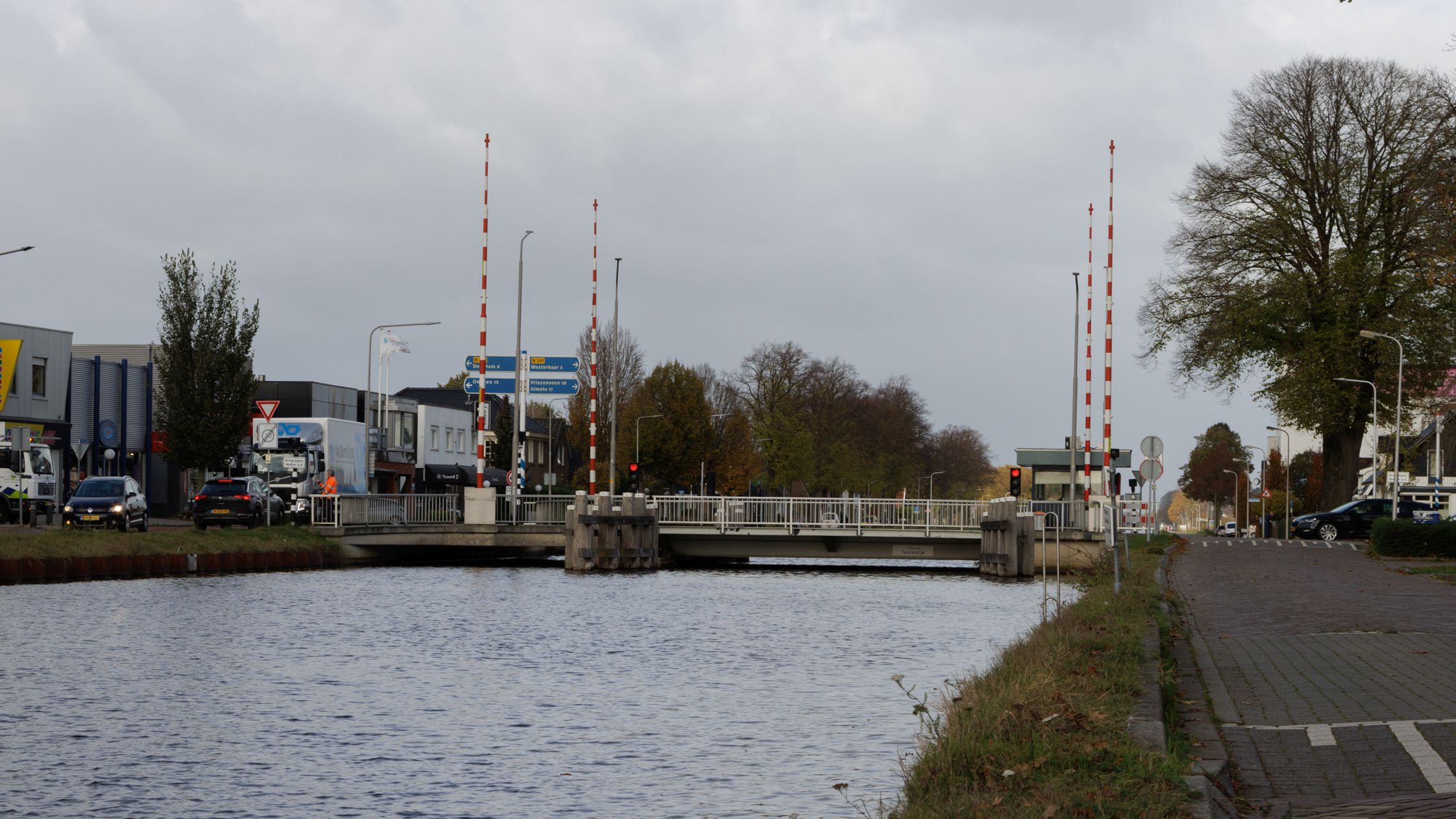 Bewoners langs kanaal Almelo-De Haandrik opnieuw in onzekerheid door verzakkingen