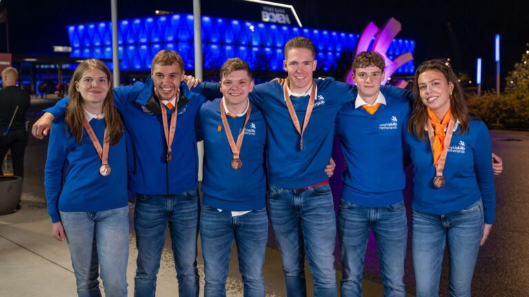 ROCvT Teamfoto medailles ES2025