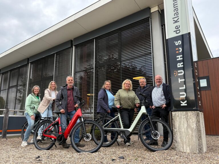 Foto: bestuur Heel Twenterand Trapt