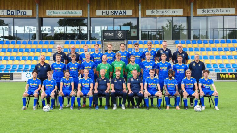 teamfoto Boys thuistenu (002)