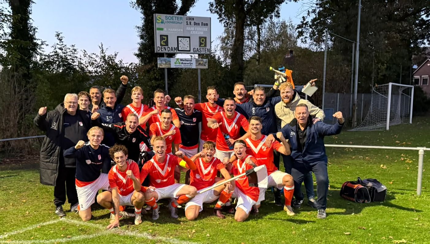 Voorwaarts bekert door na monsterscore